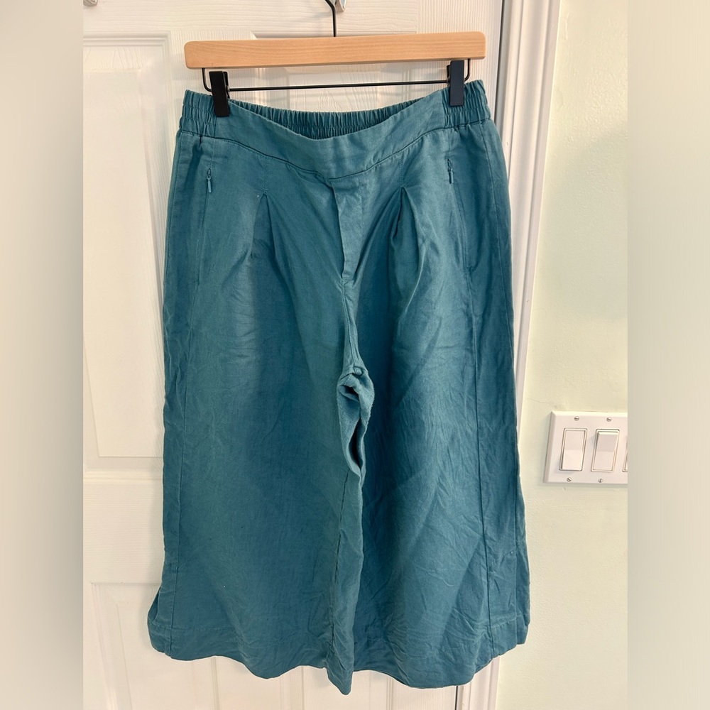 Athleta cropped linen pants